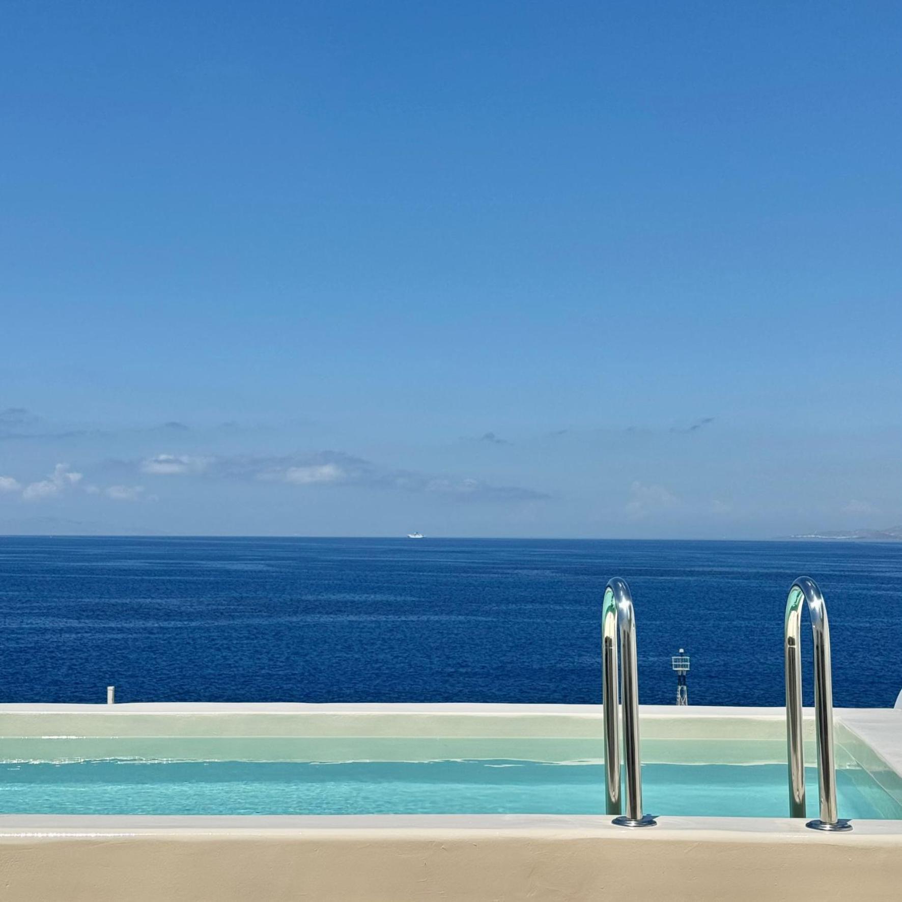 Kouros Hotel & Suites Mykonos Town Exterior photo